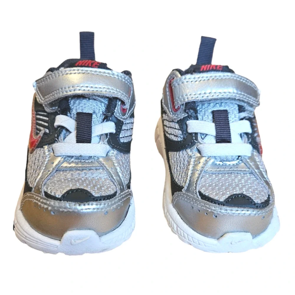 Nike Dart Sneakers Running Shoes Grey Toddler Size 4